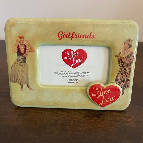I Love Lucy Girlfriends Decoupage Desk Frame Lucy & Ethel 8.5 x 6.5" - Picture 3 of 7